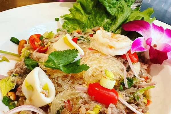 Yum-Woon-Sen